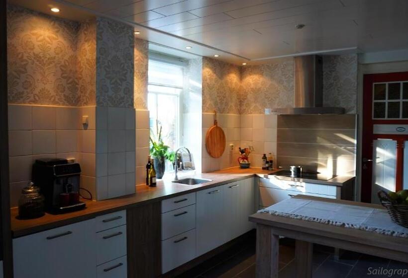 ベッドアンドブレックファースト Villa Lucia