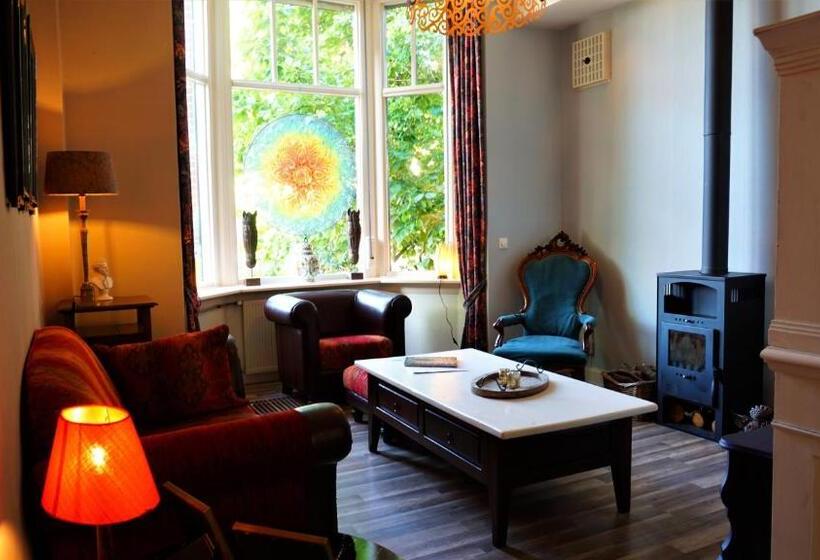 ベッドアンドブレックファースト Villa Lucia