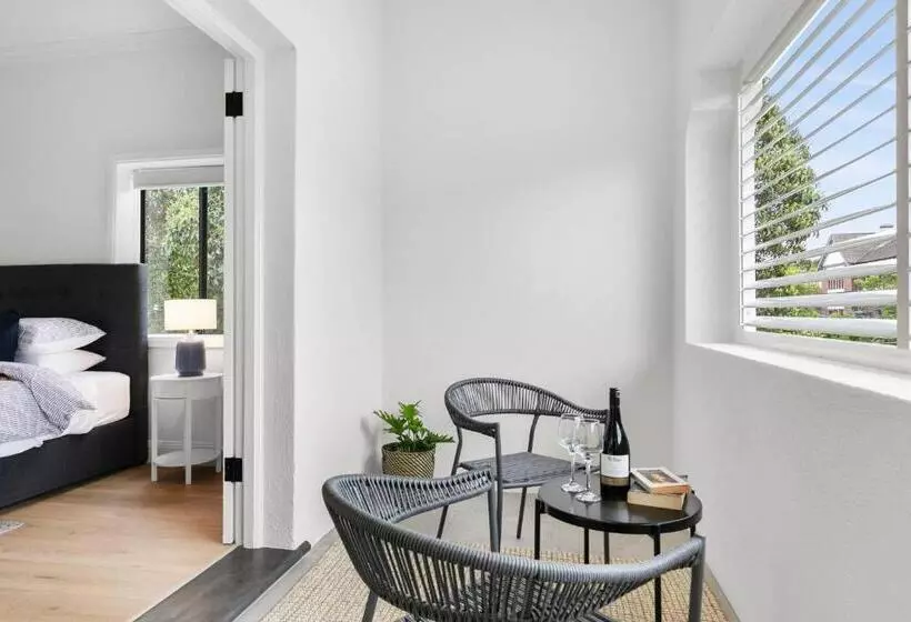 Hamilton Lodge Apartments By Urban Rest