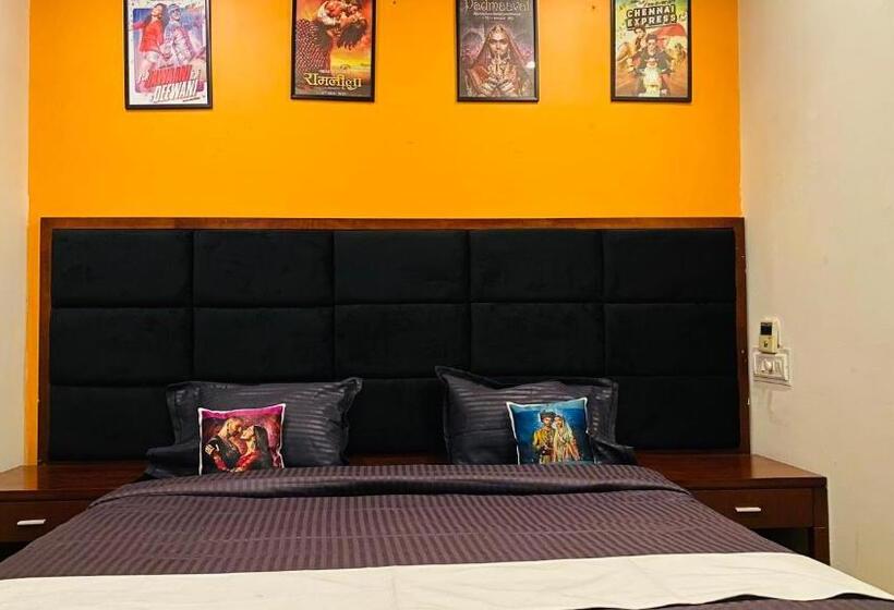 Отель C Suites   Lotus Park