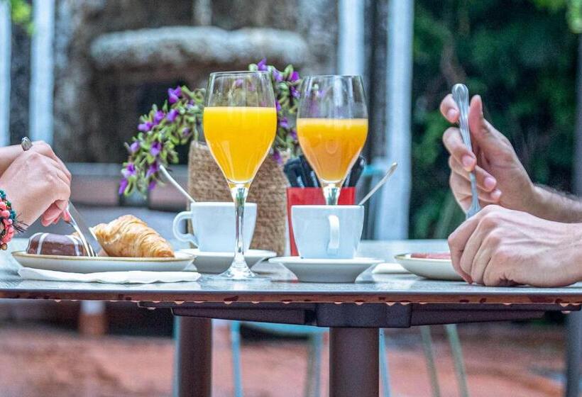 هتل Casa Gardenia