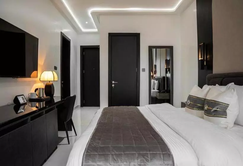هتل Dluxe Premium