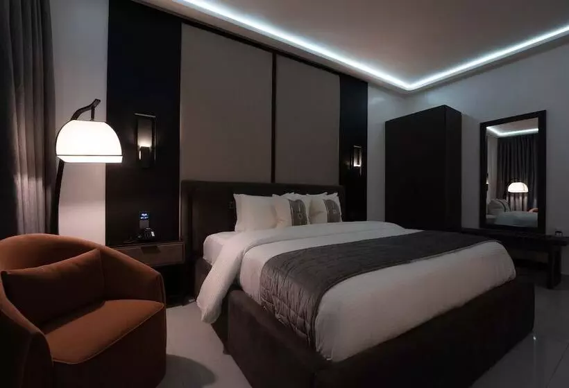 هتل Dluxe Premium