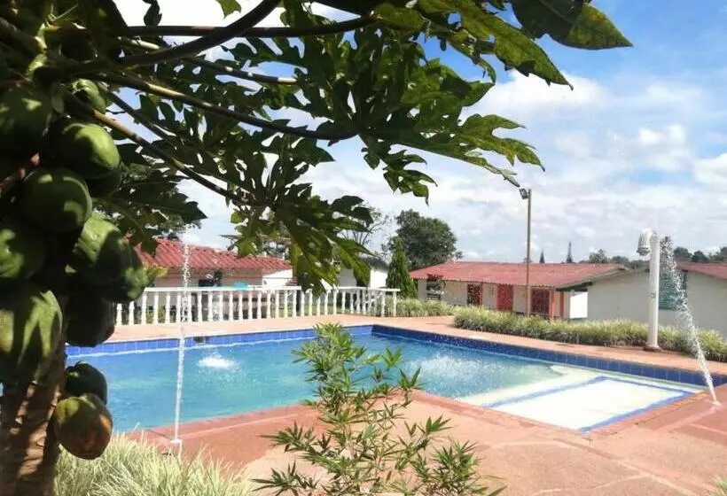 ホテル Finca Turística La Bahía