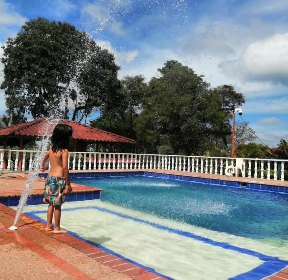 Hotel Finca Turística La Bahía