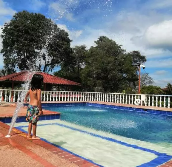 ホテル Finca Turística La Bahía
