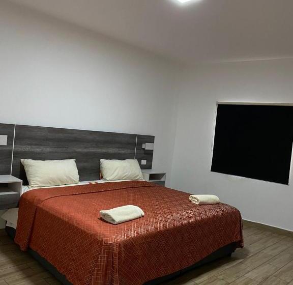 فندق Sevilla Paraíso