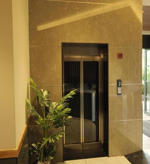 בית מלון כפרי Sukha Retreats