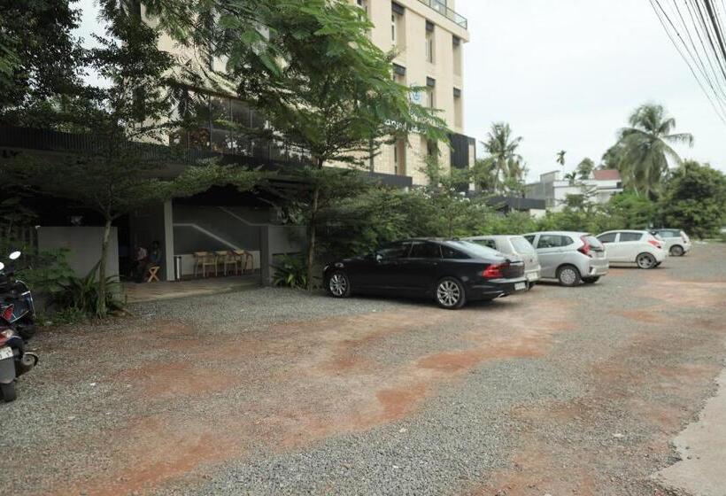 בית מלון כפרי Sukha Retreats