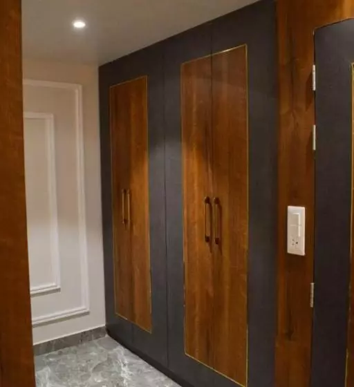 ホテル Tulip Inn Shravasti