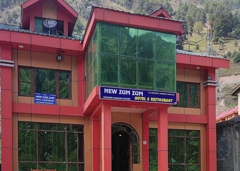 New Zum Zum Hotel & Restaurant