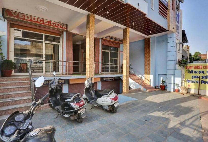 Oyo Flagship Hotel Vijay Shree