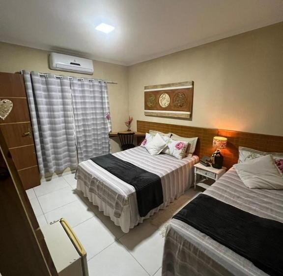 پانسیون Celeiro Café Com Arte