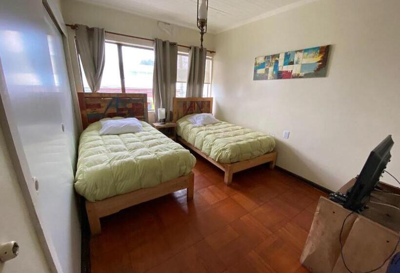 پانسیون Hostel Cartel 405