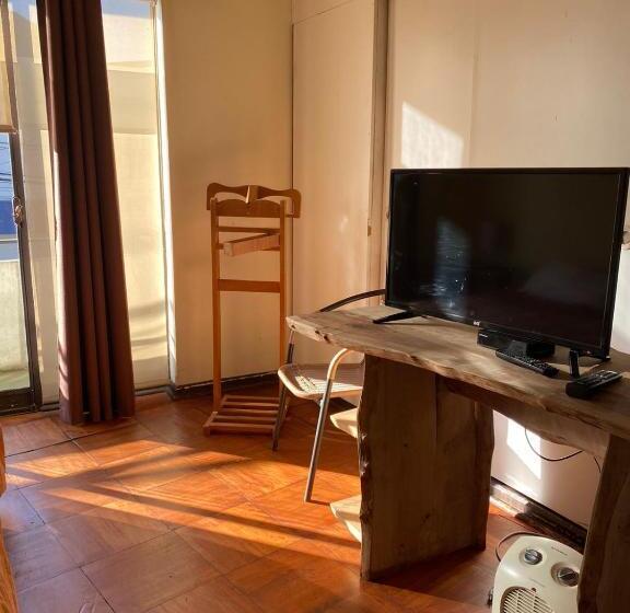 پانسیون Hostel Cartel 405