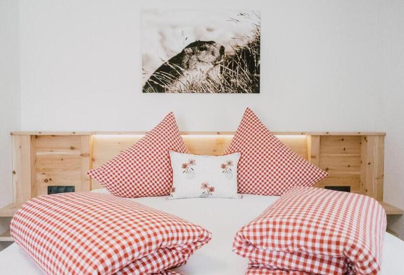 פנסיון Nedererhof Zimmer Edelweiß Mit Gemeinschaftsküche