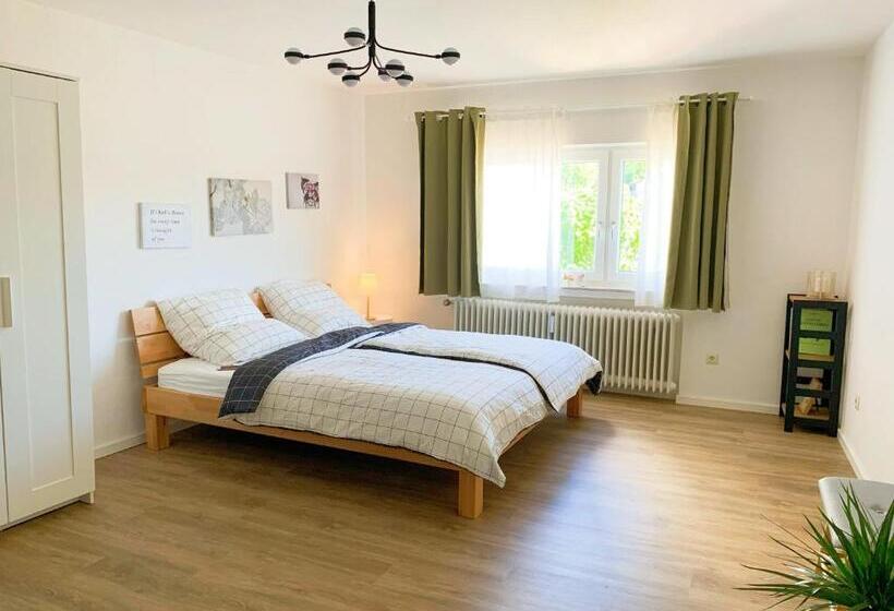 Пансион Privates Zimmer In Unterkunft Mit Glatttal Blick In Wasserschloss Nähe