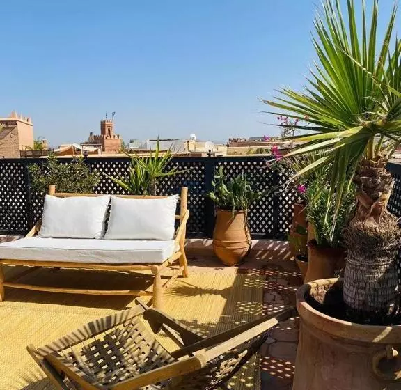 پانسیون Riad Casa Nomad