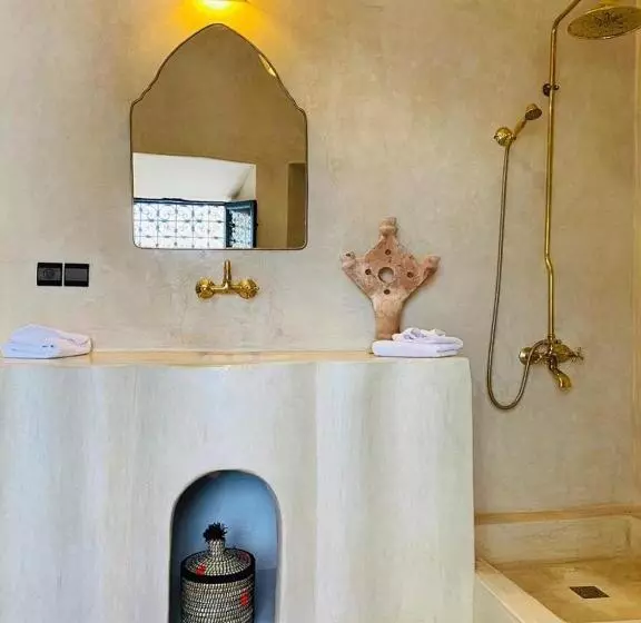 پانسیون Riad Casa Nomad