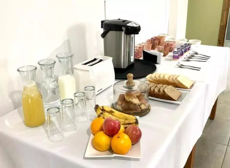 پانسیون Terra Hostal