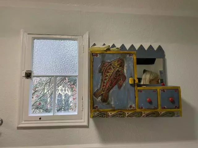 Majatalo The Totnes Guest House. Upstairs At Zappa S