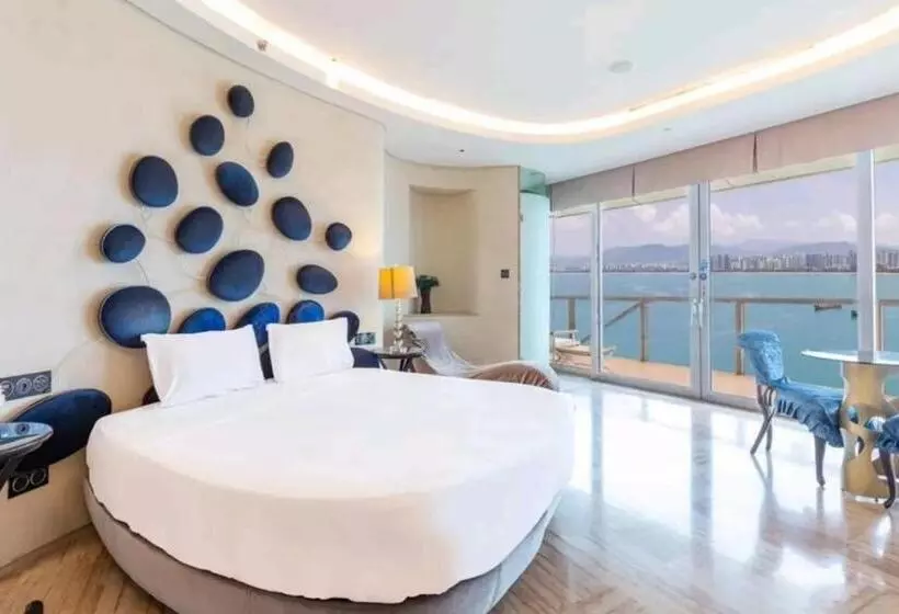 Sanya Romantic Journey Sea Resort & Spa