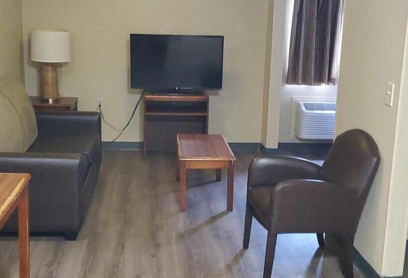 Spring Swallow Lodge