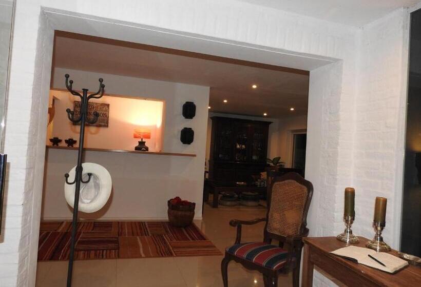 فندق صغير Baraka Posada