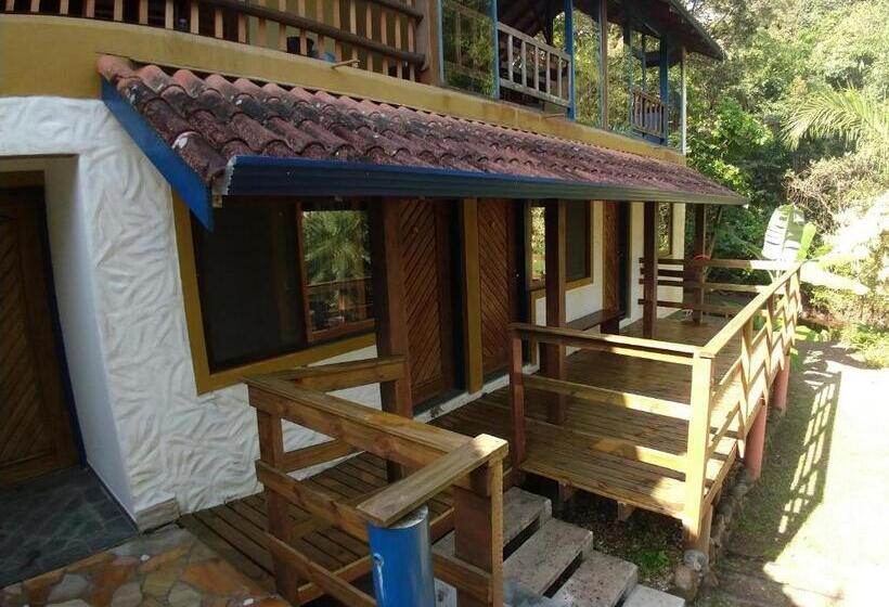 Общежитие Pura Jureia Pousadinha