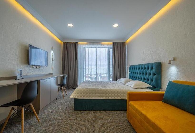 Atrium Exclusive Ski4life