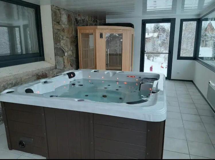 مبيت وإفطار Chalet Des 3 Domaines