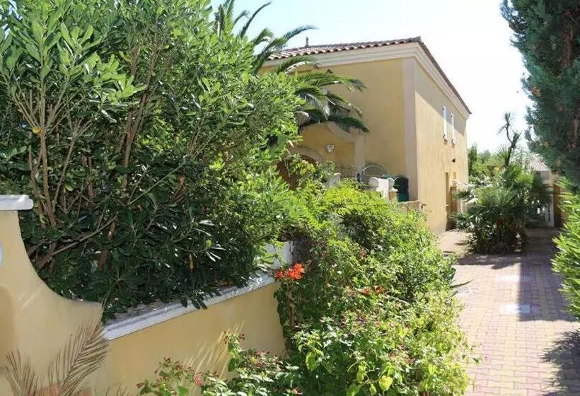 ベッドアンドブレックファースト Chambre La Palmeraie Village Naturiste