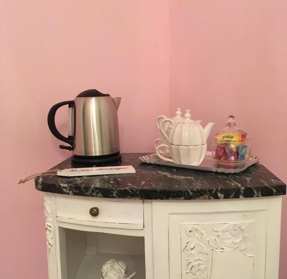 ベッドアンドブレックファースト Chez Mary Elise