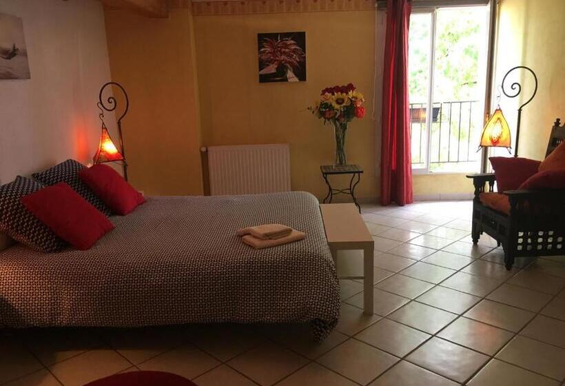 Bed and Breakfast La Closerie Du Chêne Bleu