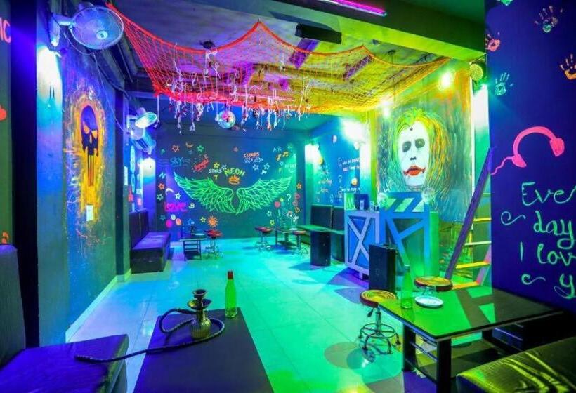 Collection O Hotel Kp