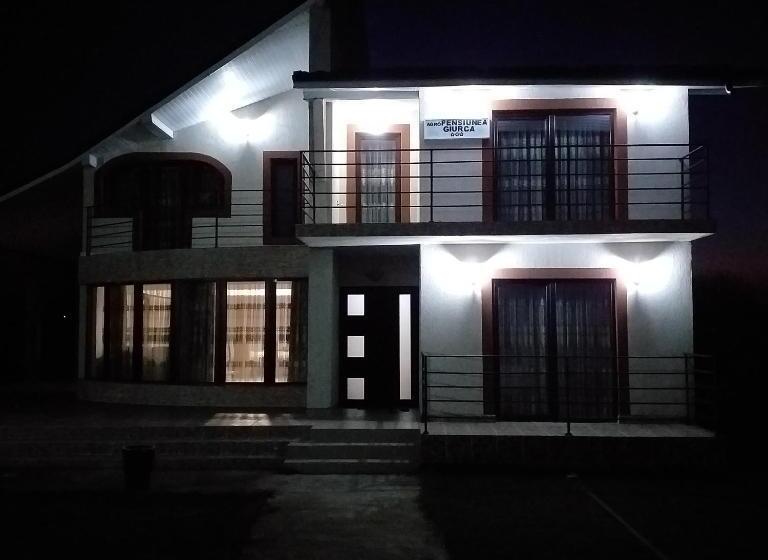 هتل Agropensiunea Giurca