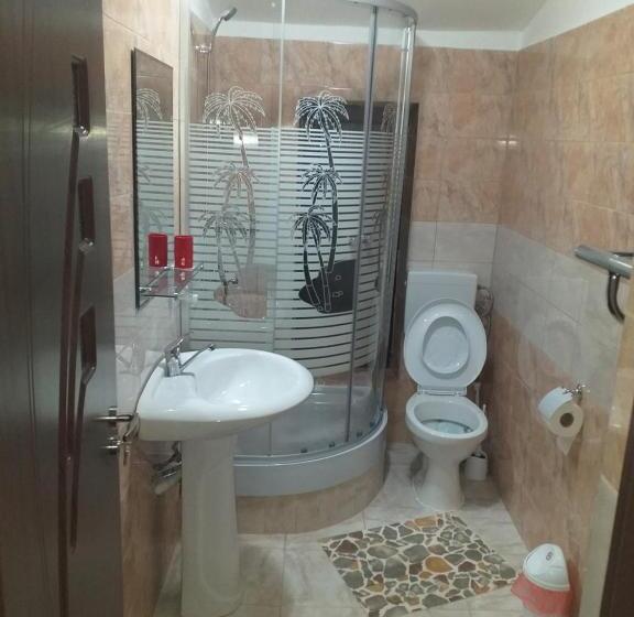 هتل Agropensiunea Giurca