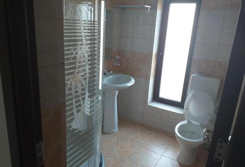 هتل Agropensiunea Giurca