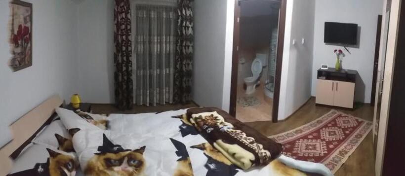 هتل Agropensiunea Giurca