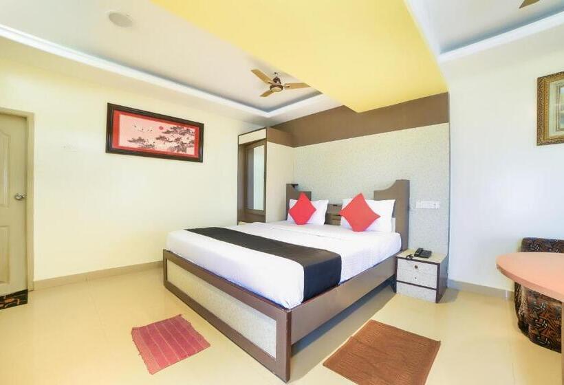 Отель Collection O Bp Resort Ecr