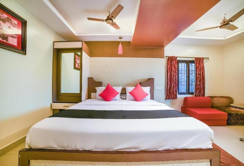 Отель Collection O Bp Resort Ecr