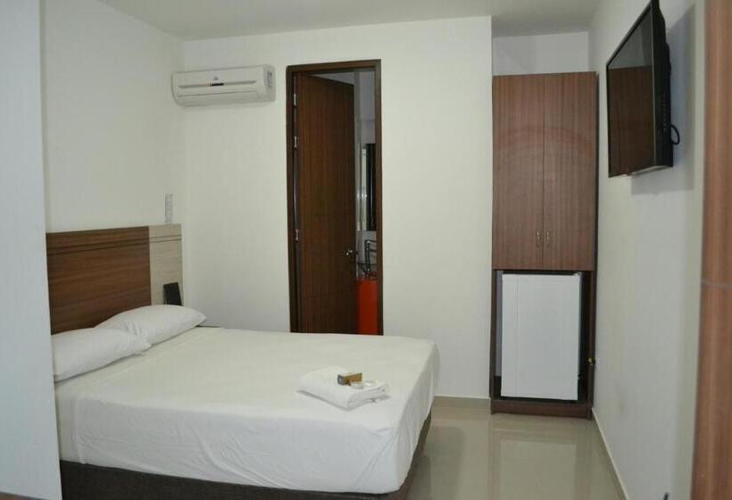 هتل Grand Premium Plaza