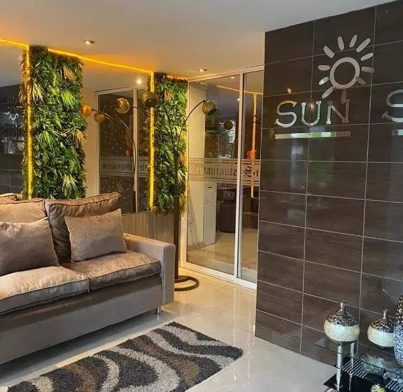 Hotelli Sun Suite