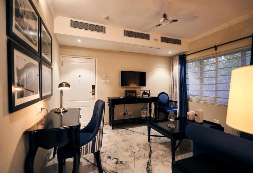 호텔 The Manor House Kolkata