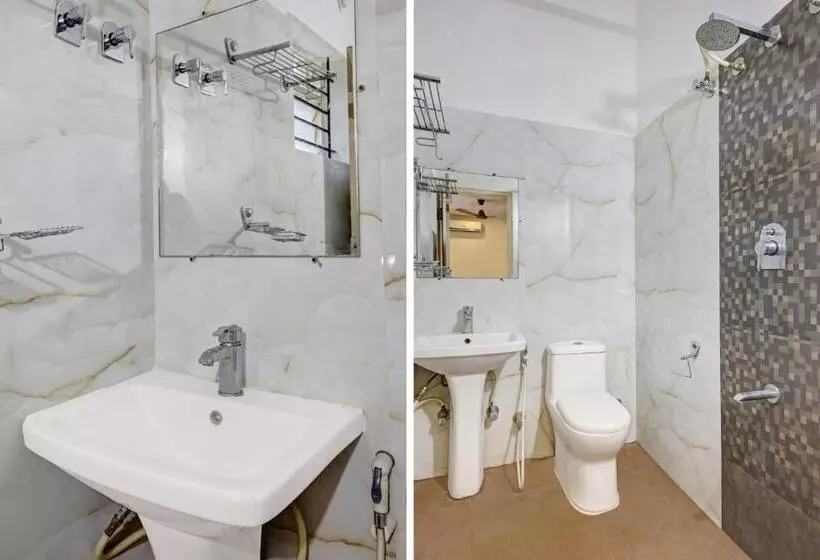 ホテル Townhouse Oak Passport Inn