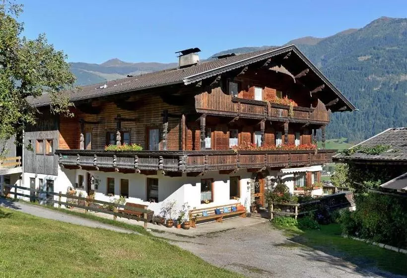 ホテル Wermenerhof