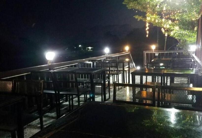 Mexican Resortlampang