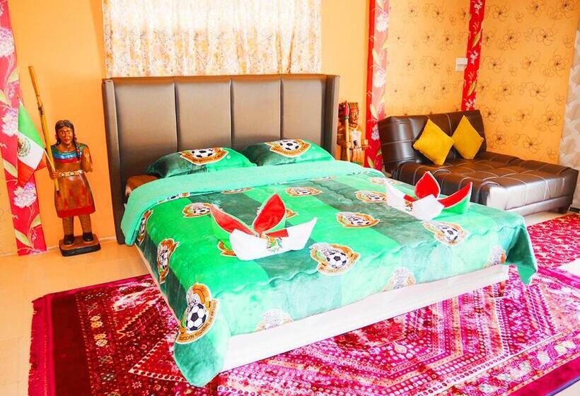 Mexican Resortlampang