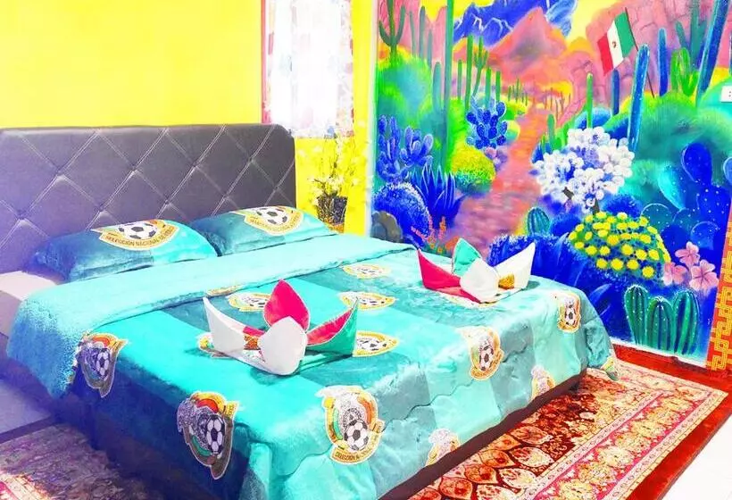 Mexican Resortlampang