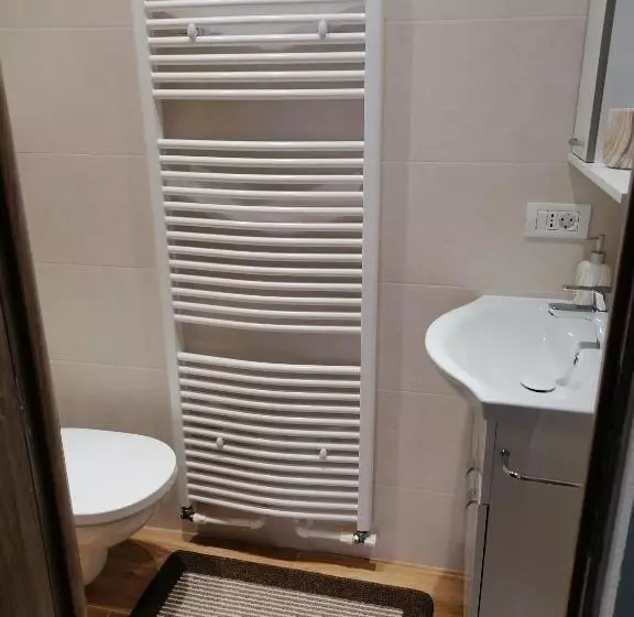 ペンション Apartament ștefi